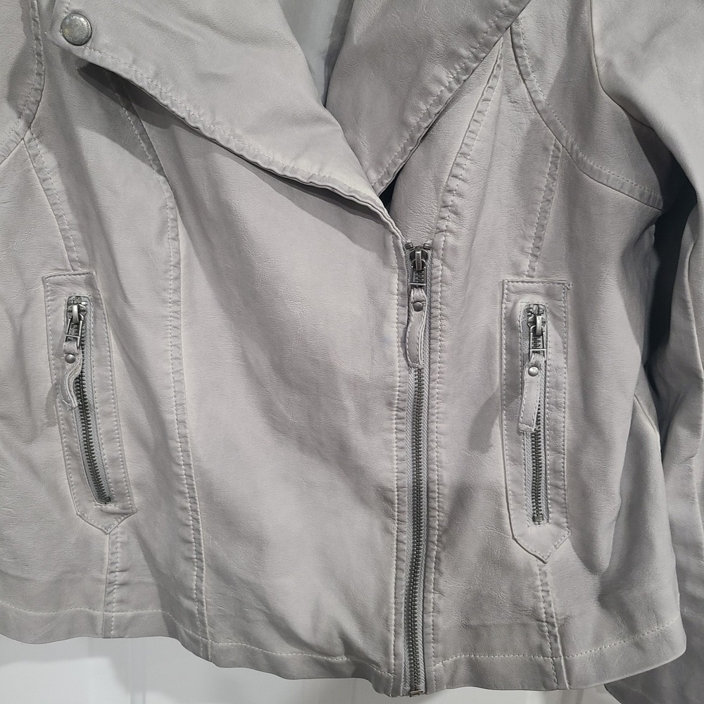 Max Studio Women's XL Gray Faux Leather Long Sleeve Moto Jacket Edgy Street Wear - Picture 5 of 11